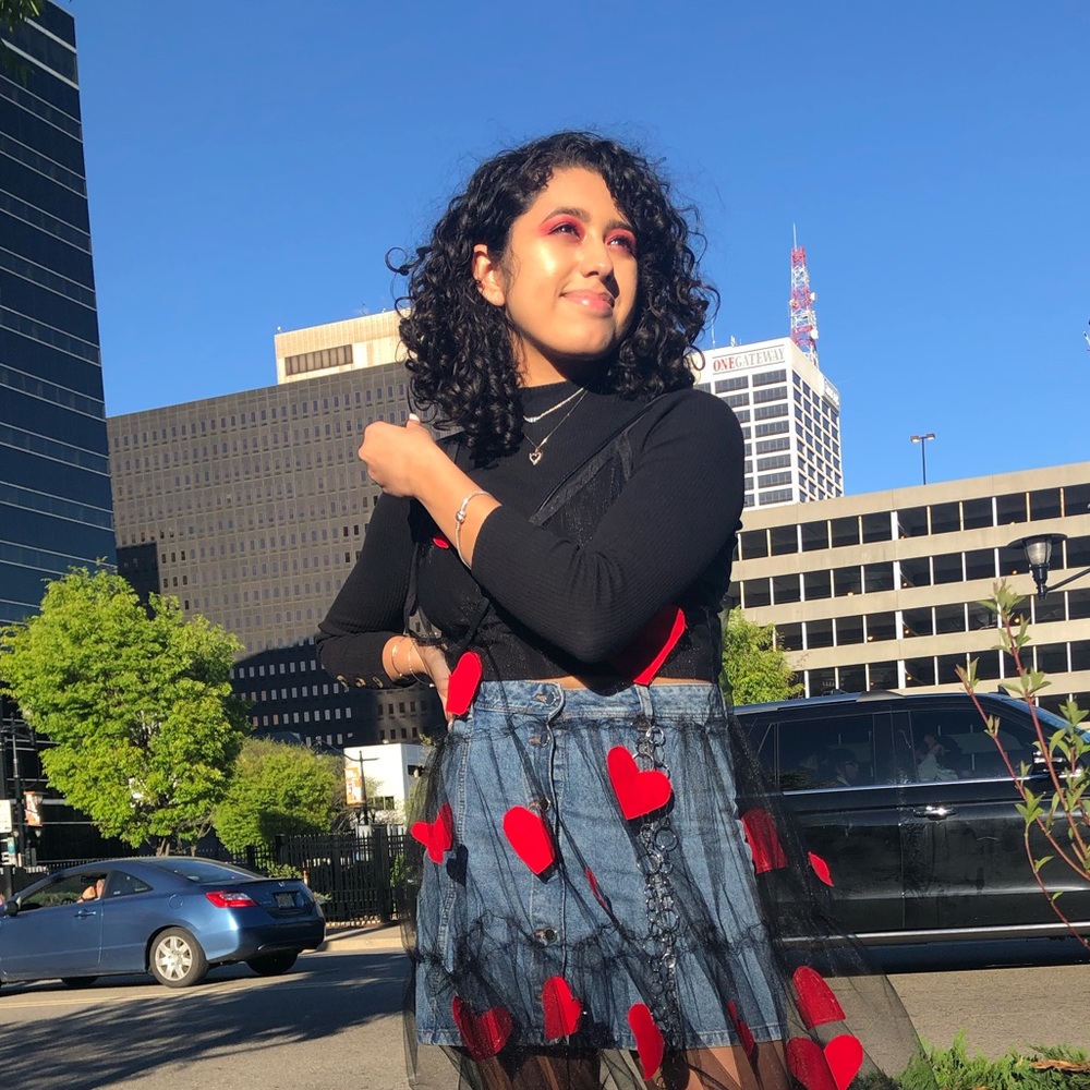 Meet your Posher, Abigail